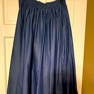 DENIM MAXI SKIRT